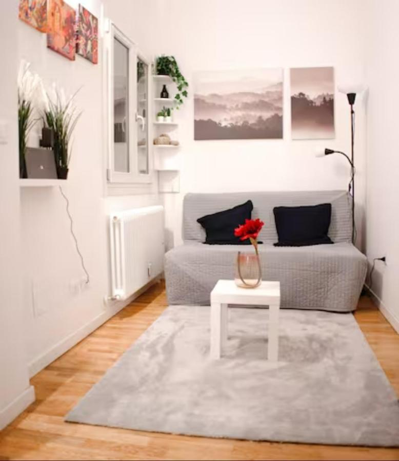 Accogliente Loft In Palazzo Storico Centrale ボローニャ エクステリア 写真